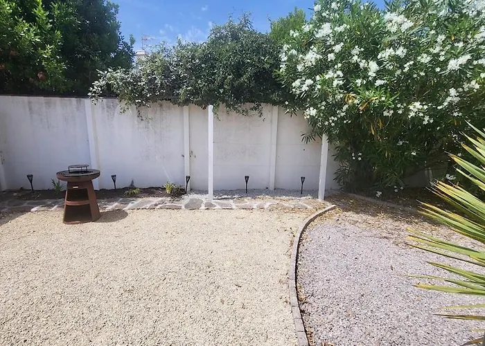 Maison Quartier Du Phare Hébergement de vacances *